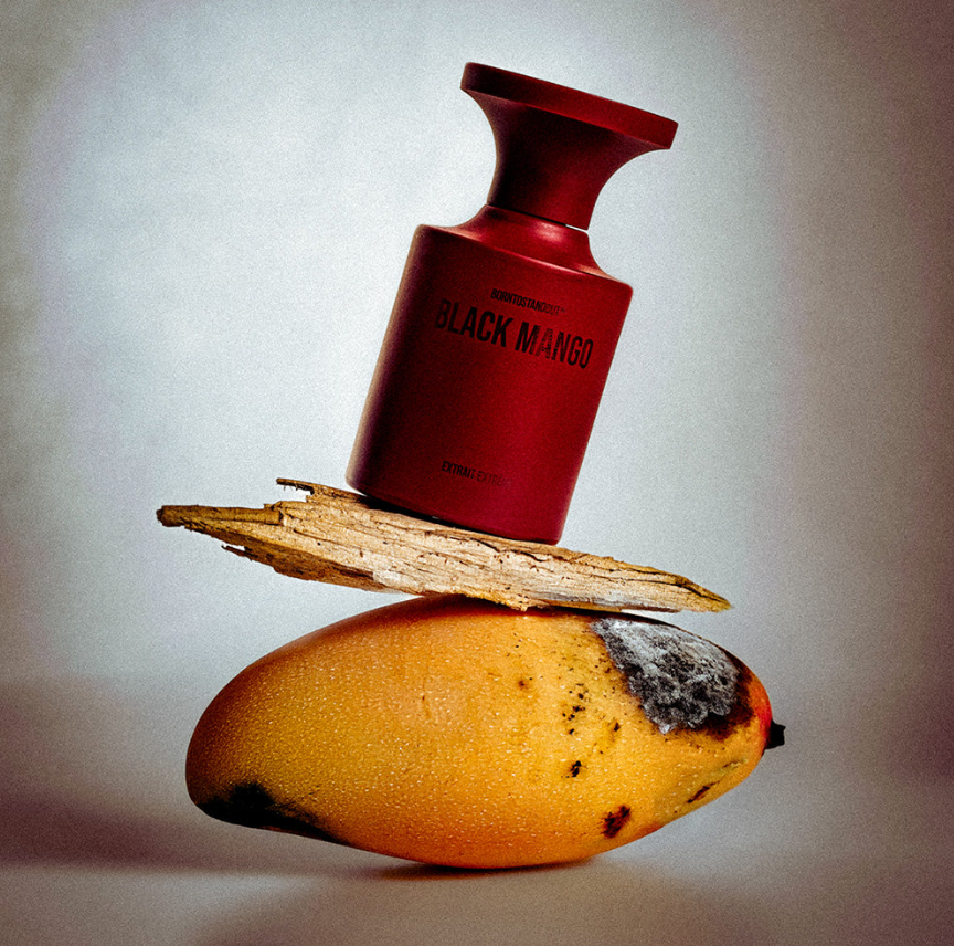 BLACK MANGO