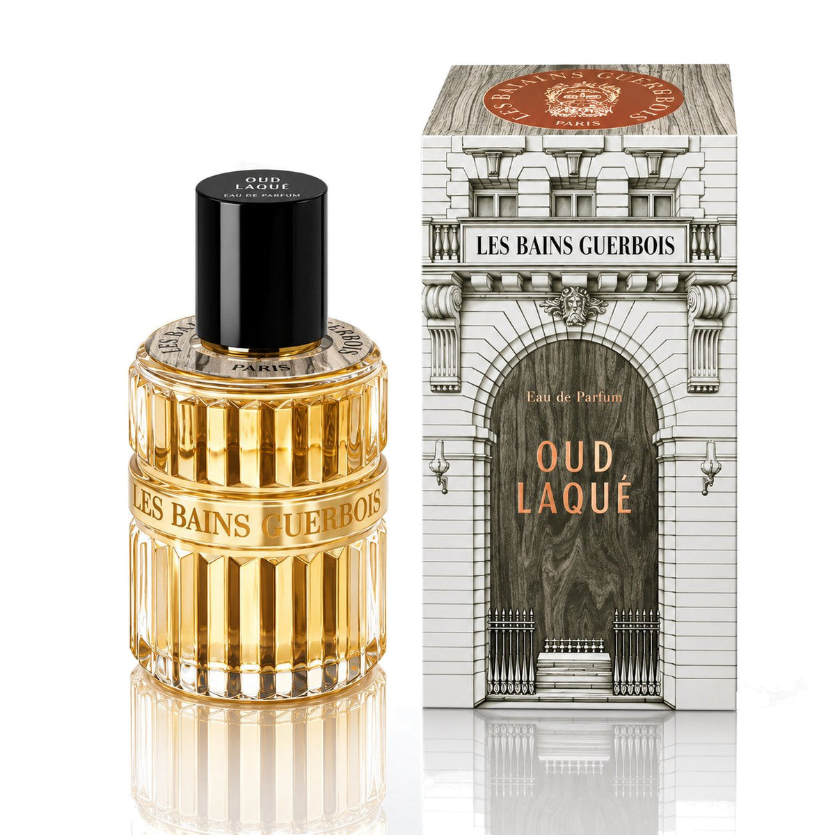 Oud Laqué de Les Bains Guerbois, eau de parfum, flacon et coffret sur fond blanc.
