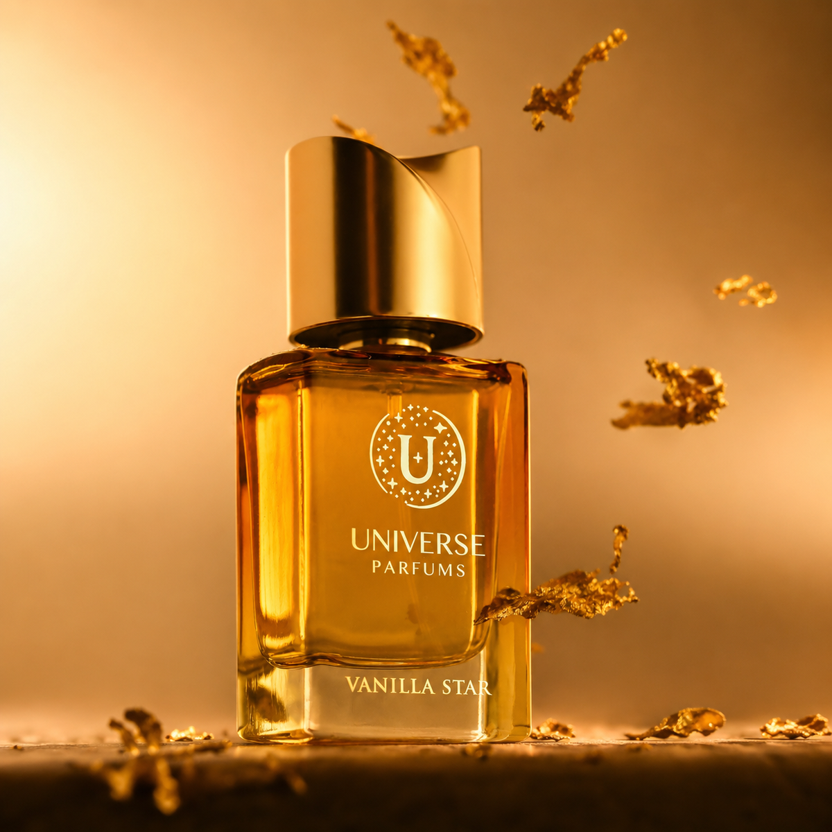 Vanilla Star d'Universe Parfums, extrait de parfum 50 ml, flacon en mise en scène aux accents dorés.
