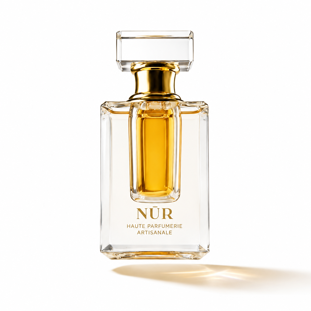 Santal Kerala de NÛR, élixir de parfum 3 ml, flacon de face sur fond blanc.