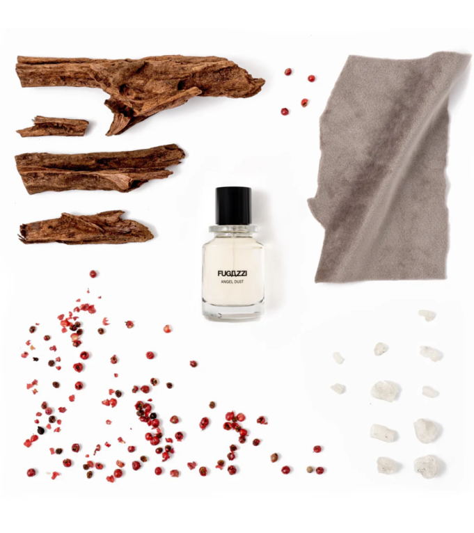 Angel Dust – Extrait de Parfum Boisé Ambré