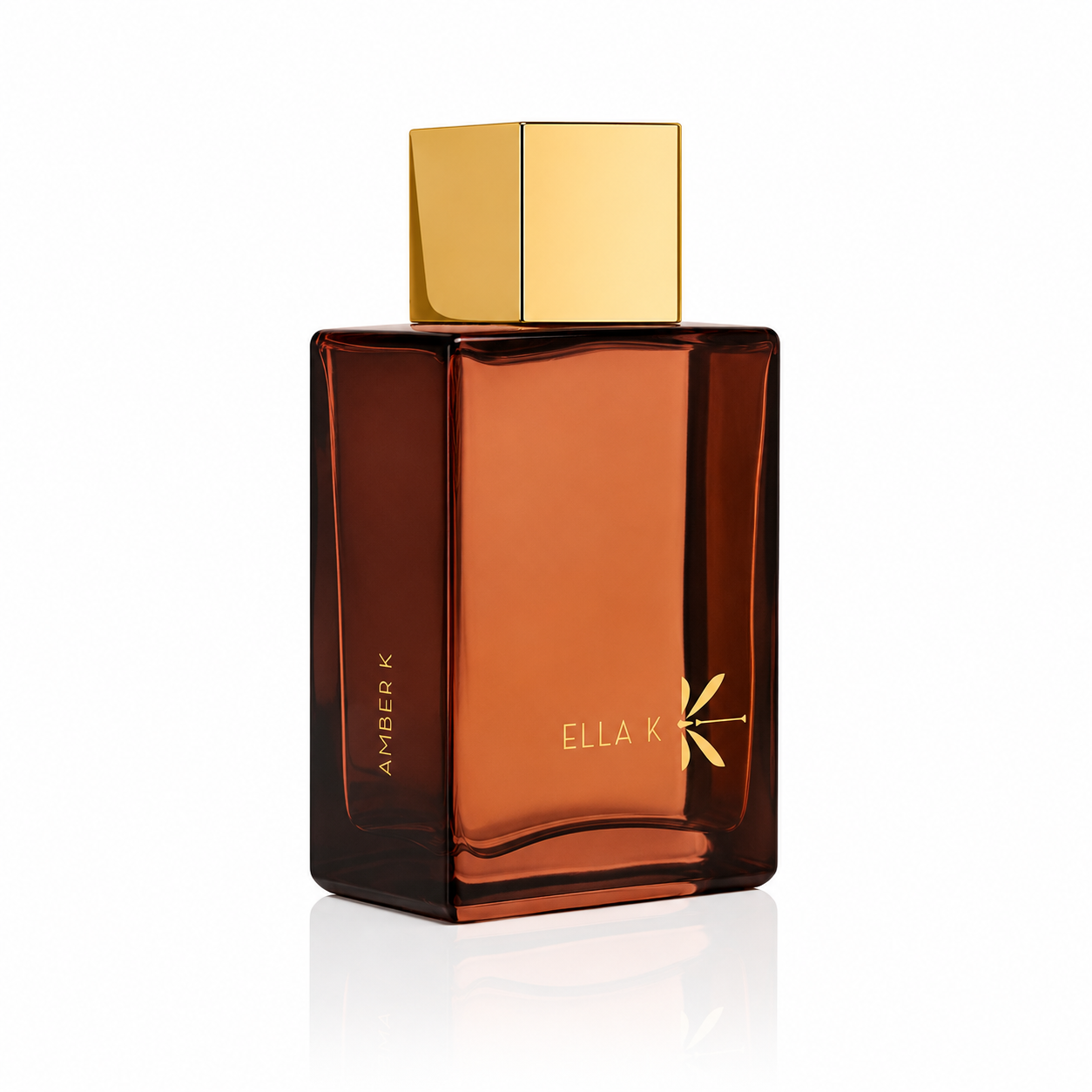 Parfum Amber K Ella K 100 ml vue trois quarts sur fond blanc