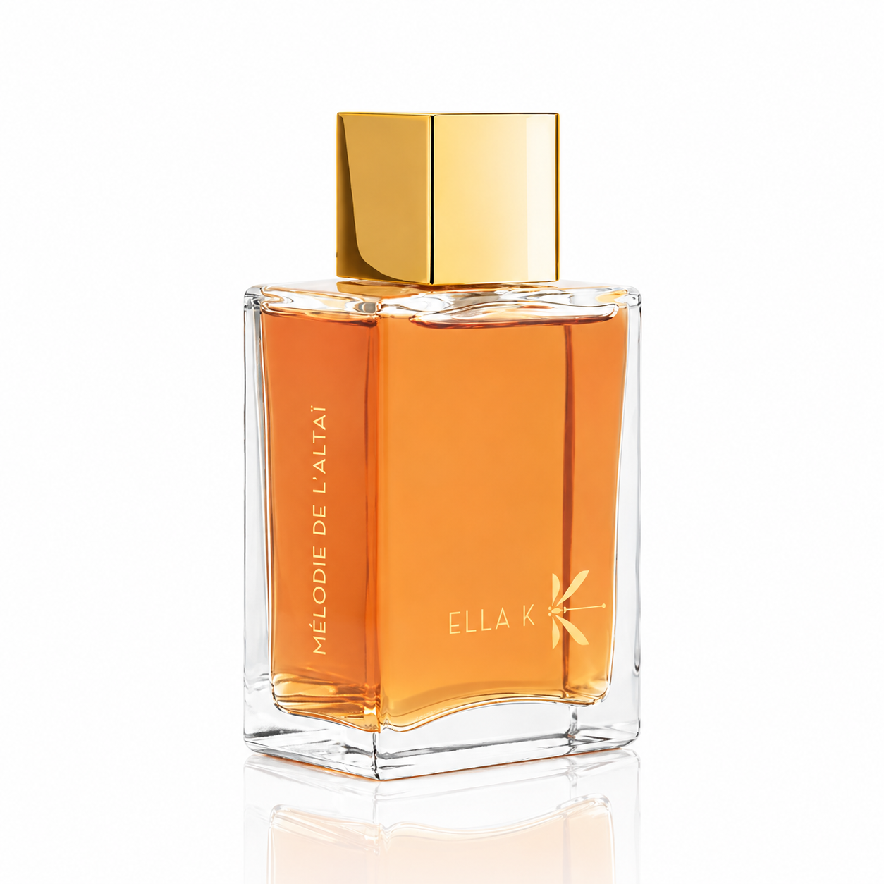 Parfum Mélodie de l'Altaï Ella K vue trois quarts sur fond blanc