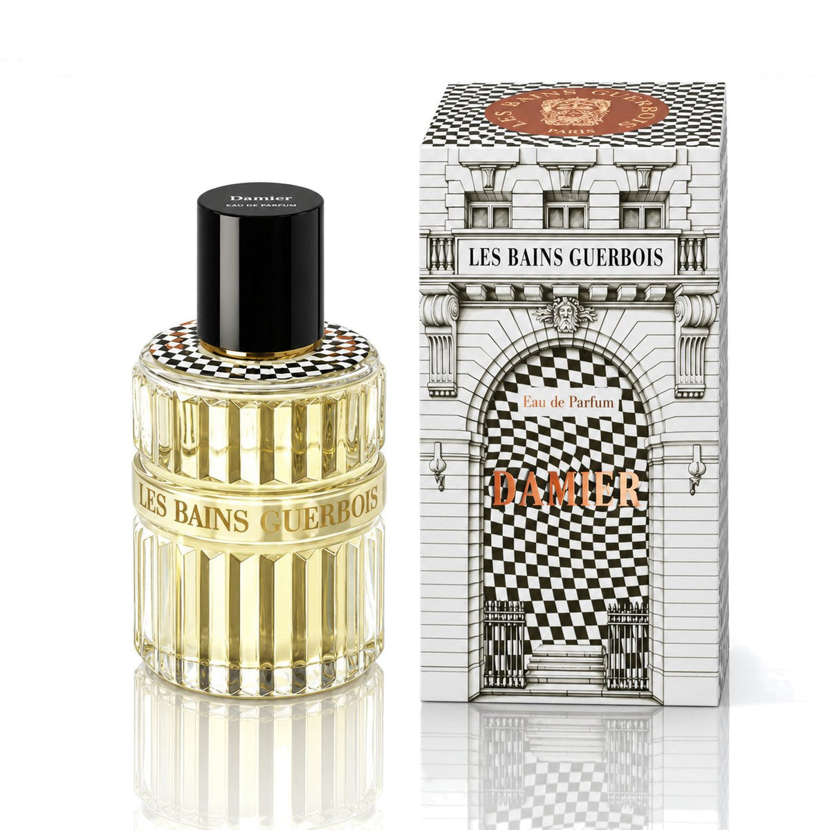 Damier de Les Bains Guerbois, eau de parfum 100 ml, flacon et coffret sur fond blanc.