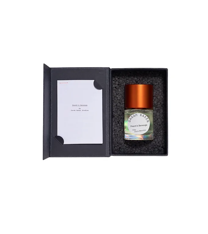Peach's Revenge – Extrait de Parfum Fruité Épicé