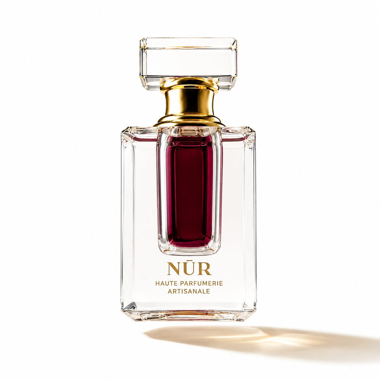 Rose de Damas de NÛR, élixir de parfum 3 ml, flacon de face sur fond blanc.