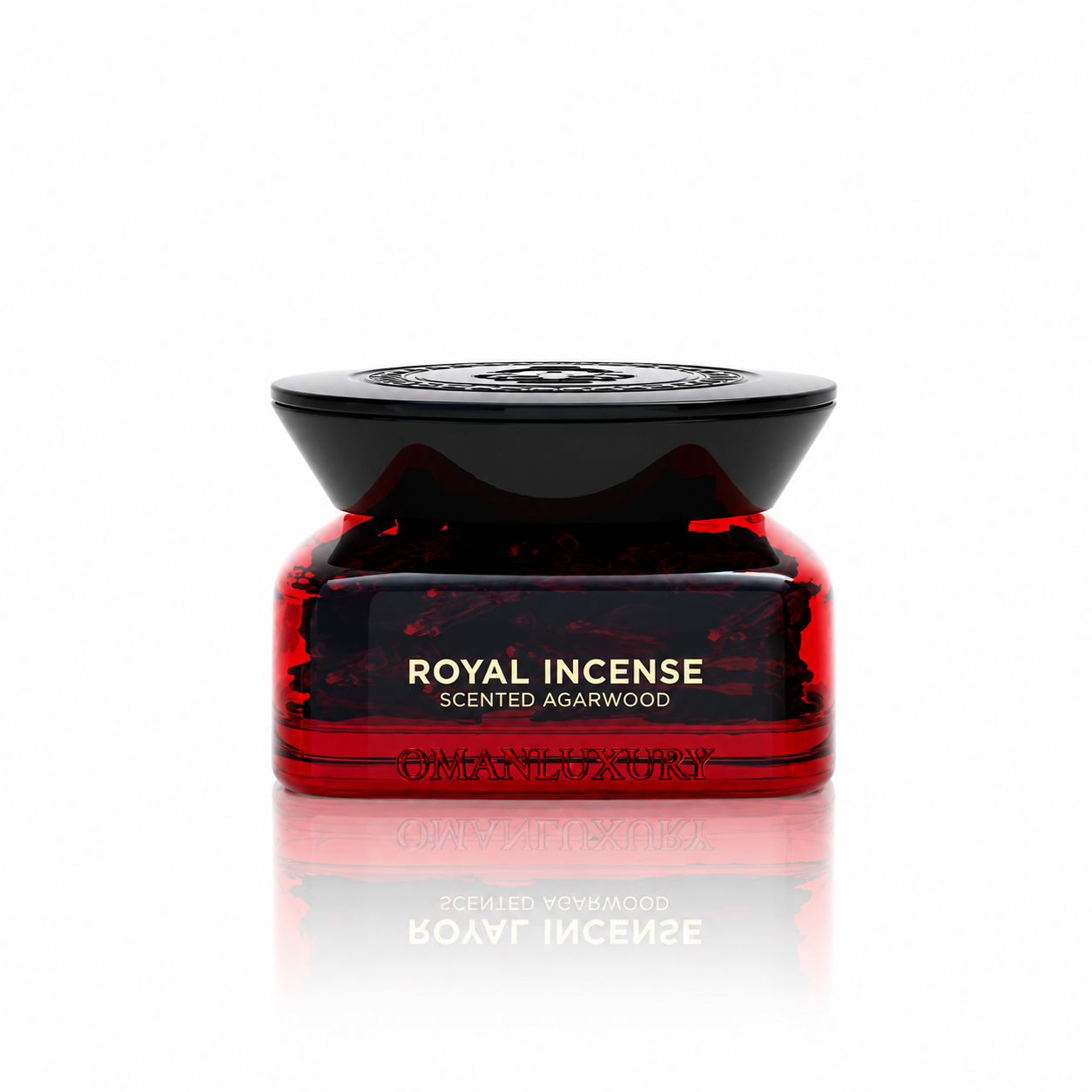 Royal Incense Scented Agarwood by Oman Luxury boîte d'encens sur fond blanc
